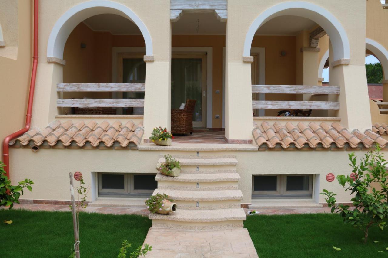 La Rosa Dei Venti Bed and Breakfast Villasimius Exteriör bild